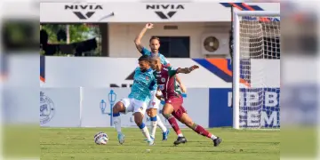 Read more about - Mohun Bagan-FC Goa | ত্রিমুকুট জয়ের স্বপ্নভঙ্গ মোহনবাগানের! সুপার কাপের সেমি ফাইনালে ৩-১ গোল করে শেষ হাসি হাসল FC গোয়া!