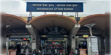 Read more about - Kolkata Metro | রোববার টালিগঞ্জ থেকে চলবেনা মেট্রো! ভোগান্তি ব্লু লাইনের যাত্রীদের