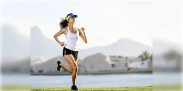 Read more about - দৌড়ানোর আগে হালকা খাবার খাওয়া কি স্বাস্থ্যকর? কি বলছেন বিশেষজ্ঞরা