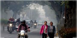 Read more about - Weather Update | ফেব্রুয়ারির আগেই শীত পালাচ্ছে শহর থেকে? একনজরে মহানগরের আজকের আবহাওয়া আপডেট