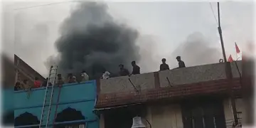 Read more about - Hyderabad Fire | চারমিনারের পাশের বিল্ডিংয়ে ভয়াবহ অগ্নিকান্ড! গুরুতর আহত ৭ জন