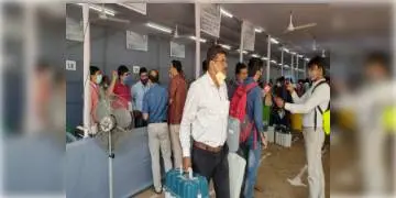 Read more about - রাজ্যে প্রথম দফায় নির্বাচন অনুষ্ঠিত হবে আগামীকাল, নজরে রয়েছে  পাঁচ জেলা