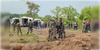 Read more about - Chhattisgarh | ছত্তিসগড়ে নিরাপত্তারক্ষীদের সঙ্গে সংঘর্ষে নিকেশ দুই মাওবাদী সদস্য!