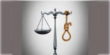 Read more about - Jaynagar Rape and Murder । খুন এবং ধর্ষণ মামলায় ৬২ দিনের মাথায় ফাঁসি, অভিযুক্তকে নজিরবিহীন সাজা দিয়ে প্রশংসা কুড়োলো বারুইপুর কোর্ট