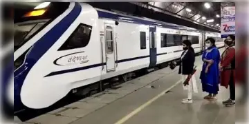 Read more about - ভারতীয় রেলে আমূল পরিবর্তন হতে চলেছে, বন্দে ভারতের জন্য আসছে নয়া ‘সিস্টেম’