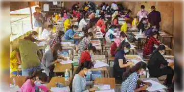 Read more about - টেট-পরীক্ষার সকালে ঠিক মতো বাস-ট্রেন মিলবে তো? সমস্ত উত্তর এক ক্লিকেই