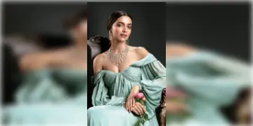 Read more about - Cannes Jury: কানের বিচারক বলি নায়িকা দীপিকা !