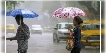Read more about - অষ্টমীর রাতে বজ্রপাত সহ বৃষ্টিতে ভিজলো শহর কলকাতা, নবমীতেও রয়েছে বৃষ্টির পূর্বাভাস