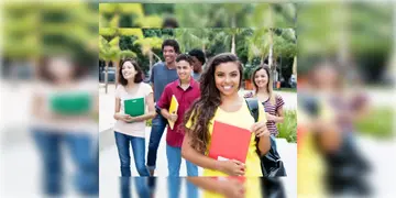 Read more about - Indians in America | বিশ্বব্যাপী শিক্ষিত অভিবাসীদের তালিকায় এগিয়ে ভারত, আমেরিকায় ভারতীয় অভিবাসীদের সংখ্যা ২০ লক্ষ