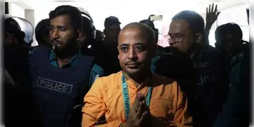 Read more about - Chinmay Prabhu | কেন চিন্ময় কৃষ্ণের জামিন হবে না? জারি করা রুলে শুনানির দিন ধার্য!