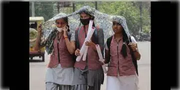 Read more about - Summer Vacation | বঙ্গে তাপপ্রবাহের থাবা, তড়িঘড়ি গরমের ছুটি ঘোষণা করলো রাজ্য সরকার