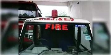 Read more about - নয়া পরিকল্পনা রাজ্যের, অগ্নিকাণ্ড নিয়ন্ত্রণে আনতে হেলিকপ্টার থেকেই 'ওয়াটার স্প্রে' করবে দমকল