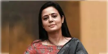 Read more about - ফলপ্রকাশের পর নির্বাচন কমিশনকে তীব্র আক্রমণ করলেন মহুয়া মৈত্র