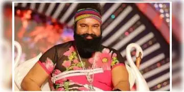 Read more about - রণজিৎ সিং হত্যাকাণ্ডের জেরে রাম রাহিম-কে আজীবন কারাবাসের সাজা শোনালো বিশেষ CBI আদালত