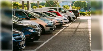 Read more about - Car Parking | পার্কিং স্পেস থাকলে তবেই কেনা যাবে গাড়ি! শহর যানজটমুক্ত করতে গাড়ি কেনা নিয়ে কড়া পদক্ষেপ