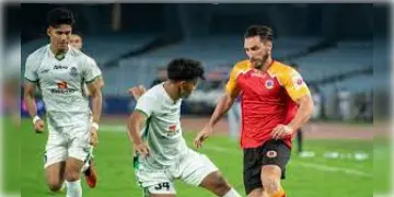 Read more about - ISL 2024-25 | আইএসএলে স্বপ্নভঙ্গ লালহলুদের, লাল কার্ড খাওয়ার রেকর্ড গড়ে ৪-০ হারলো ইস্টবেঙ্গল