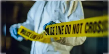 Read more about - Ragging | র্যাগিংয়ের জেরে মৃত্যু প্রথম বর্ষের মেডিক্যাল পড়ুয়ার! টানা ৩ ঘন্টা রোদে দাঁড় করিয়ে রাখে সিনিয়ররা