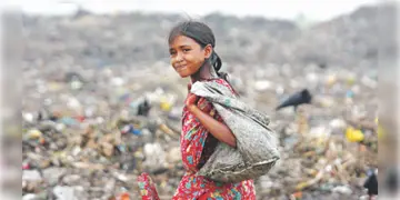 Read more about - Bangladesh Poverty | বাংলাদেশের প্রায় ৪ কোটি ১৭ লাখ মানুষ ভুগছেন দারিদ্রতায়, দাবি রাষ্ট্রসংঘের