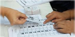 Read more about - SIR | পিছিয়ে গেলো খসড়া ও চূড়ান্ত ভোটার তালিকা প্রকাশের দিন! SIR নিয়ে বড় ঘোষণা কমিশনের!