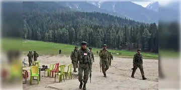 Read more about - Jammu and Kashmir | পহেলগাঁও হামলায় সাহায্যকারী পাক মদতপুষ্ট জঙ্গিকে গ্রেফতার গোয়েন্দাদের