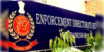 Read more about - ED | রেশন দুর্নীতি মামলার কিনারা করতে সাত-সকালে কলকাতা-সহ ১০ জায়গায় তল্লাশি অভিযান ইডির