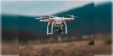 Read more about - জম্মুর আকাশে ফের পাক ড্রোন, মিলল আইইডি