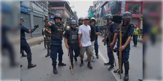 Read more about - Nepal | এভারেস্টের দেশে-আইনককানুন সর্বনেশে! জেল থেকে পালালো ১৫ হাজার দাগি অপরাধী, সেনার গুলিতে মৃত ৫