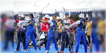 Read more about - Paris Olympics 2024 | অলিম্পিকের প্রথম ইভেন্টে নেমেই সাফল্য ভারতের মেয়েদের! অলিম্পিক্সের তিরন্দাজিতে কোয়ার্টারে উঠলো ভারতের মহিলা দল