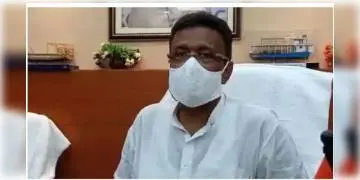 Read more about - ‘বাস ভাড়া বাড়ানো যাবে না, অন্যভাবে পুষিয়ে দেব’, এমনটাই জানিয়ে দিলেন পরিবহণমন্ত্রী ফিরহাদ হাকিম