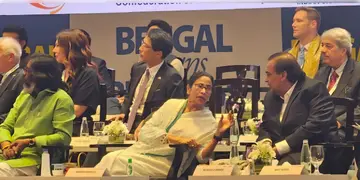 Read more about - Mukesh Ambani BGBS | শাড়ি থেকে খাবার, AI ডেটা সেন্টার থেকে হস্তশিল্প, বাংলায় একগুচ্ছ প্রজেক্টের ঘোষণা রিলায়েন্স কর্তা মুকেশ আম্বানির