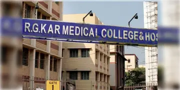 Read more about - RG Kar Hospital | আবার আরজিকর! বিকল হয়েছে ক্যানসার নির্ণায়ক মেশিন, ভোগান্তির শিকার কয়েকশো রোগী