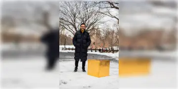 Read more about - পার্কে পড়ে ১৮৬ কিলোগ্রাম ওজনের একটি পাত্র, হতবাক স্থানীয়রা!