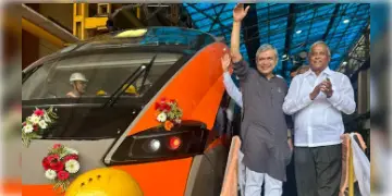 Read more about - Vande Bharat Sleeper | বন্দে ভারত স্লিপারের কোচের প্রোটোটাইপ উদ্বোধন করলেন রেলমন্ত্রী অশ্বিনী বৈষ্ণব
