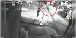 Read more about - Punjab Encounter | এনকাউন্টারে খতম স্বর্ণমন্দিরে গ্রেনেড হামলাকারী! অপর হামলাকারীকে খুঁজতে শুরু চিরুনি তল্লাশি!