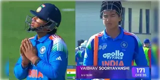 Read more about - Vaibhav Suryavanshi | এশিয়া কাপে ১৭১ রানের ঝোড়ো ইনিংস খেলে ফের শিরোনামে ‘বিস্ময়’ বালক বৈভব!