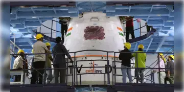 Read more about - Gaganyaan Mission | মহাসপ্তমীর সকালেই গগনযান উৎক্ষেপণ! চলছে শেষ মুহূর্তের প্রস্তুতি! কোথায় দেখবেন লাইভ স্ট্রিমিং?