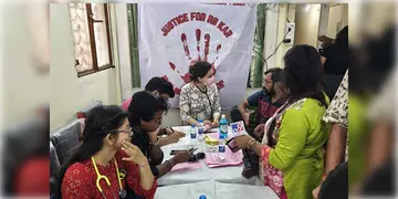 Read more about - R G Kar | গত পাঁচ দিনে ওপিডিতে চিকিৎসা পেয়েছেন প্রায় ১০ হাজারেরও বেশি মানুষ, তথ্য প্রকাশ করে পাল্টা দাবি চিকিৎসকদের