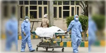 Read more about - মাঝরাতে ভয়াবহ আগুন, গুজরাটে একটি কোভিড হাসপাতালে ভয়াবহ আগুন, মৃত্যু ১৮ জন রোগীর