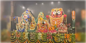 Read more about - Digha Rath Yatra | জ্বর সেরেছে, খুলেছে মন্দিরের দরজা, নবরূপে দর্শন দিলেন দিঘার জগন্নাথদেব, ৫৬ ভোগের আয়োজনে মত্ত ভক্তরা