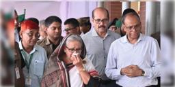 Read more about - Sheikh Hasina | 'আমি কি মেট্রোয় চড়ি?'..ক্ষতিপূরণ করতে লাগবে ১ বছর সময়! মেট্রো স্টেশনের ক্ষতি দেখে চোখে জল প্রধানমন্ত্রী হাসিনার