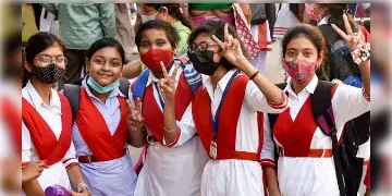 Read more about - প্রকাশিত হল মাধ্যমিকের রেজাল্ট, প্রথম দশে রয়েছে ১১৪ জন পড়ুয়া