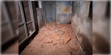 Read more about - Bowbazar | বউবাজারে পুরোনো বাড়ির একাংশ ভেঙে বিপত্তি, "সব দোষ মেট্রোর"- অভিযোগ আহত বাসিন্দার