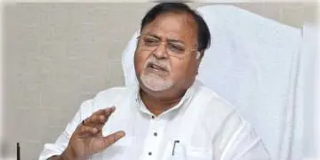 Read more about - সিবিআই-এর তরফ থেকে আইকোর মামলায় ফের নোটিস পাঠানো হল  পার্থ চট্টোপাধ্যায়কে