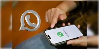 Read more about - Jammu and Kashmir | হোয়াটসঅ্যাপ-পেনড্রাইভ ব্যবহার করতে পারবেন না সরকারি কর্মীরা! নির্দেশ অমান্য করলে মিলবে শাস্তি