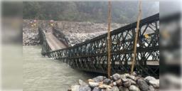 Read more about - Sikkim Bridge Collapse | তৈরি হওয়ার এক মাসের মধ্যেই সিকিমে ভাঙলো সাঙ্কালন সেতু, লাচুংয়ে আটক ৩০০ পর্যটক