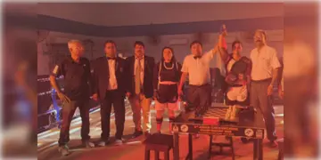 Read more about - Chessboxing Championship | চেসবক্সিং চ্যাম্পিয়নশিপে জয় কলকাতার মেয়ের! সোনা ও এশিয়ান টাইটেল বেল্ট  জিতলেন খুশি লাকরা!