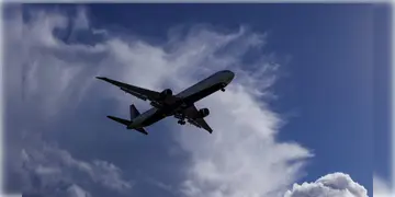 Read more about - Russian Plane | ৫০ জন যাত্রী নিয়ে মাঝ আকাশ থেকে উধাও রাশিয়ার যাত্রীবাহী বিমান! মিলছে না কোনও খোঁজ!