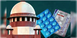 Read more about - Supreme Court | রোগীদের ব্র্যান্ডেড ওষুধের বদলে জেনেরিক ওষুধ প্রেসক্রাইব করার পরামর্শ দিলো সুপ্রিম কোর্ট!