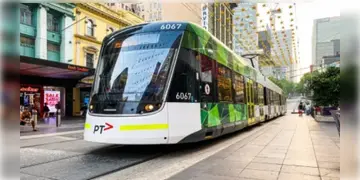 Read more about - India’s 1st Light Tram | শীঘ্রই চালু হবে দেশের প্রথম লাইট ট্রাম! মিলেছে বোর্ডের অনুমোদন!