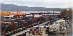 Read more about - India's Export to US | ট্রাম্পের ট্যারিফের জেরে রপ্তানি বাড়লো ৩৫ শতাংশ! মার্চেই হাজার কোটি ডলারের পণ্য রপ্তানি করলো ভারত!